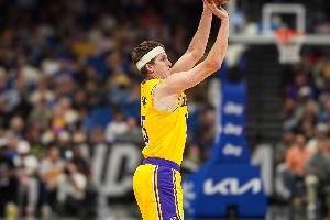 蜘蛛直播-蜘蛛直播nba高清无插件_蜘蛛直播nba免费高清现场转播